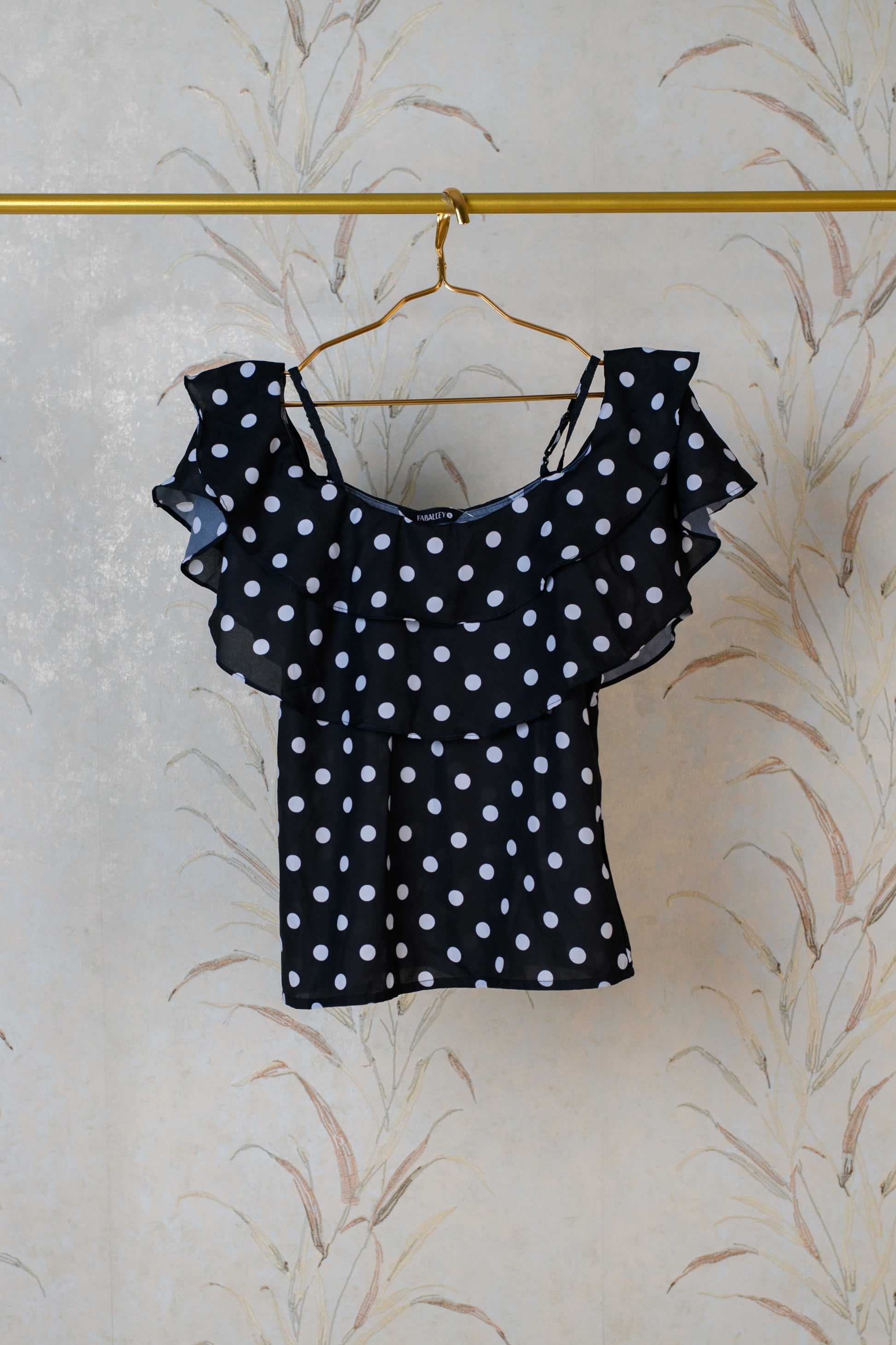 Black Polka Cold Shoulder Top – rerunbyshaurya